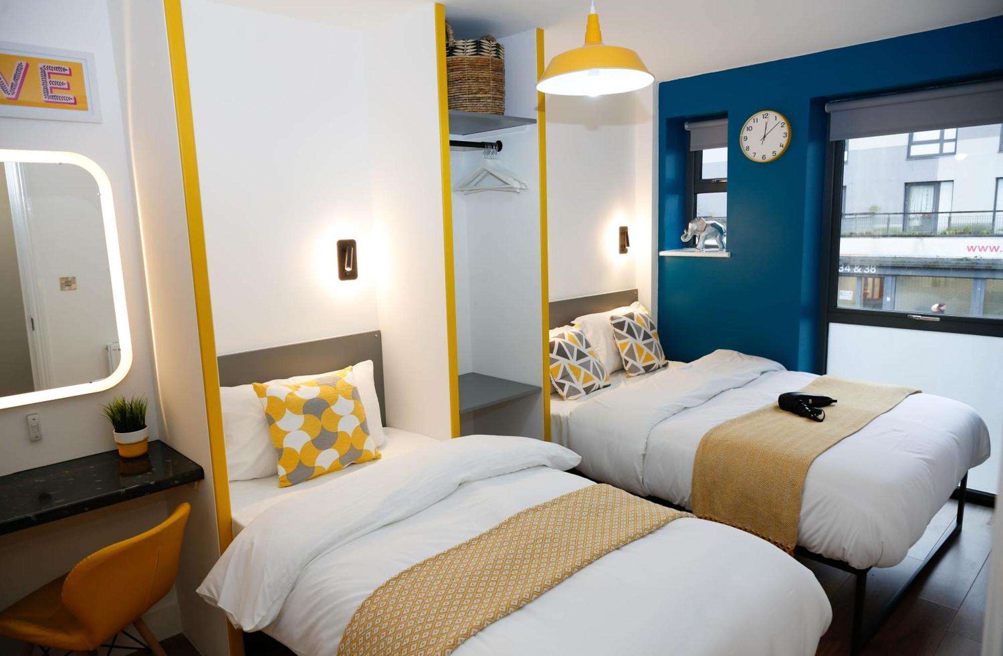 New Luxury Apartments In Central Location Next To Shops, Cafes, Bars & Metro London Bagian luar foto