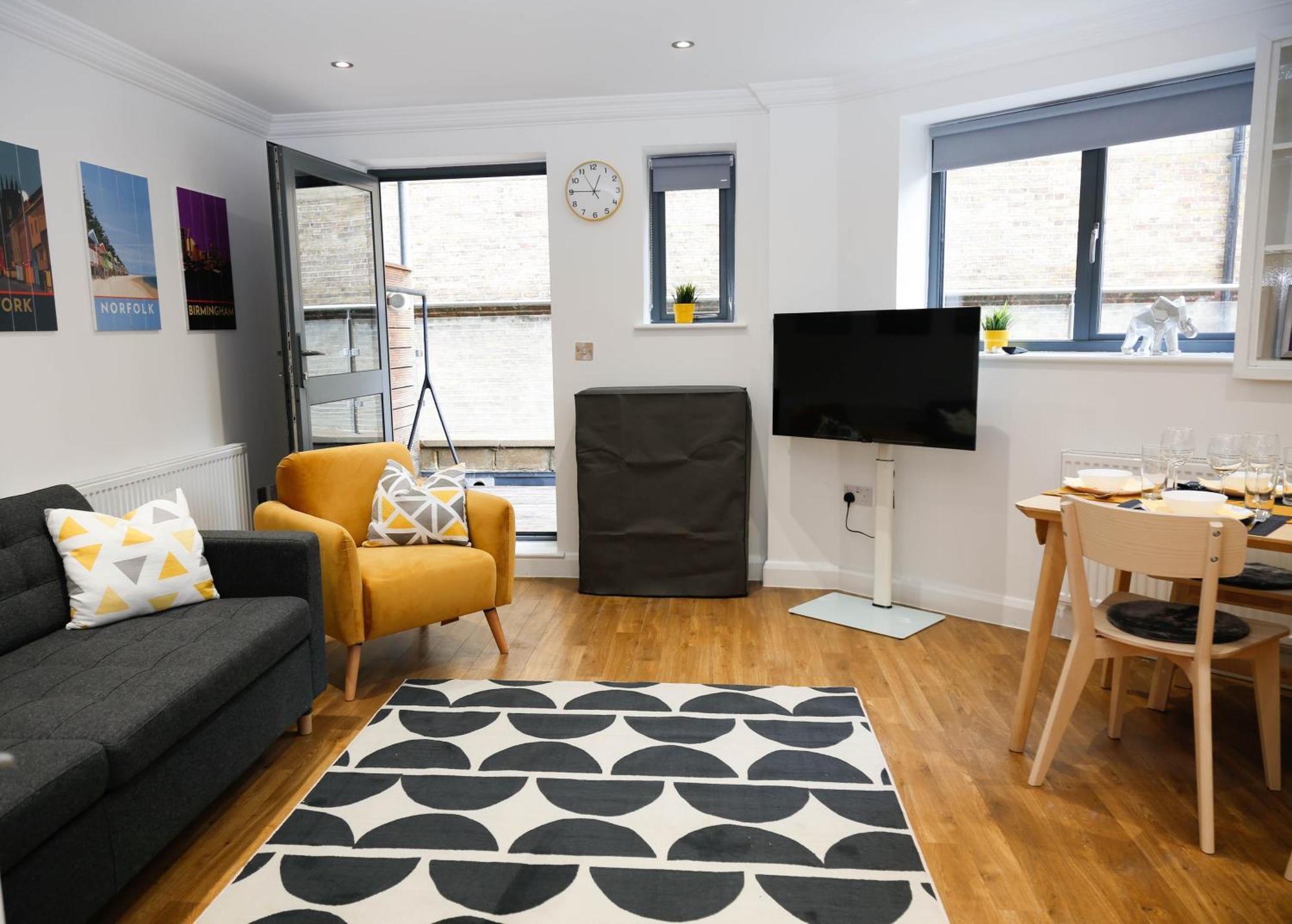 New Luxury Apartments In Central Location Next To Shops, Cafes, Bars & Metro London Bagian luar foto