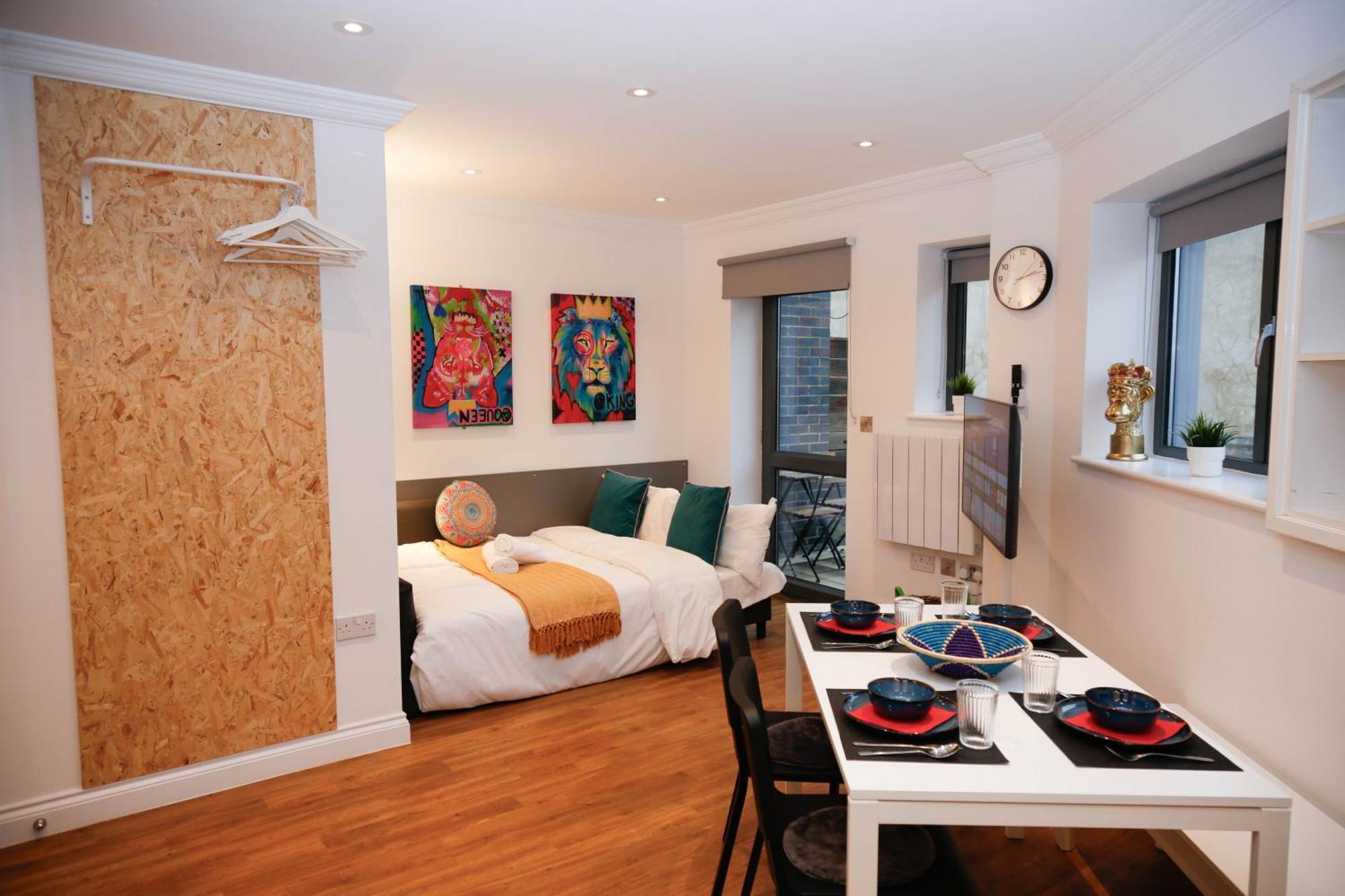 New Luxury Apartments In Central Location Next To Shops, Cafes, Bars & Metro London Bagian luar foto